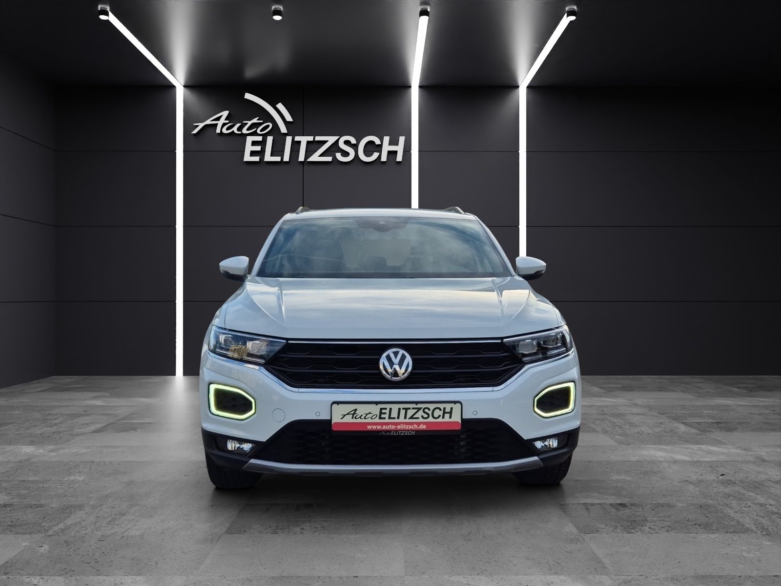 Fahrzeugabbildung Volkswagen T-Roc 1.5 TSI Sport LED Navi