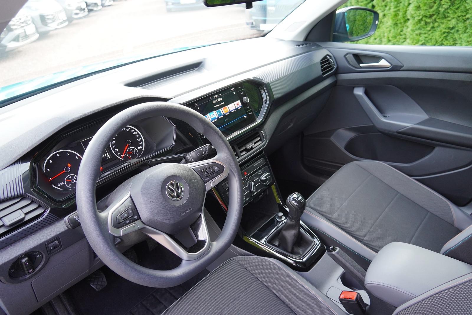 Volkswagen T-Cross 1.0 TSI Life PDC AHK Tempomat Totwinkel