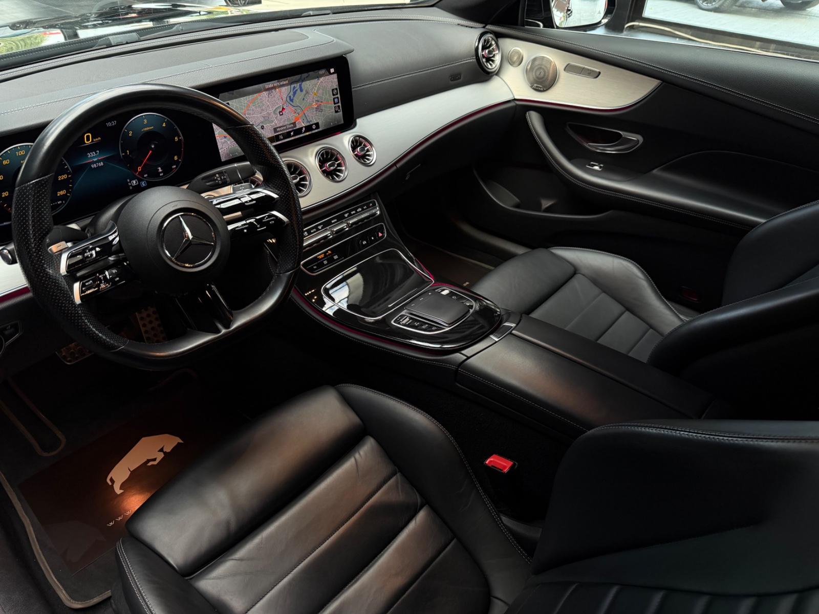 Mercedes-Benz E 220 d Coupe AMG LINE/NIGHT/LED/TOTW/WIDESCREEN