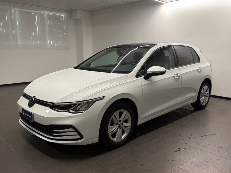 Image of Volkswagen Golf