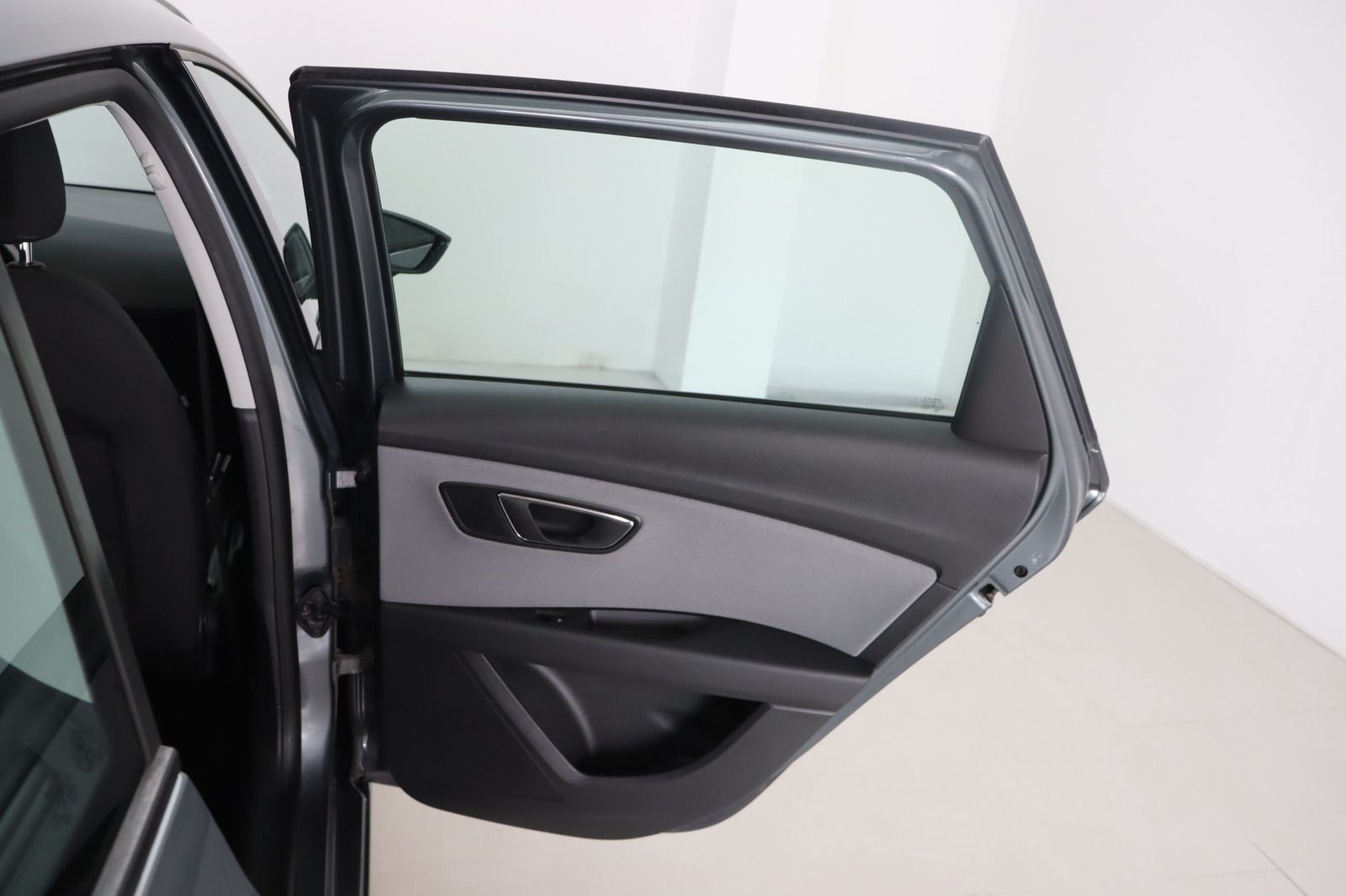 Fahrzeugabbildung SEAT Leon ST Stylance * Navi * Sitzhzg. * RFK