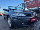 Renault Megane II Coupe / Cabrio Limited - Renault Megane mit Benzin-Antrieb: Cabrio