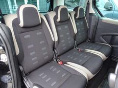 Fahrzeugabbildung Citroën Berlingo Exclusive **AHK / SCHECKHEFTGEPFLEGT**