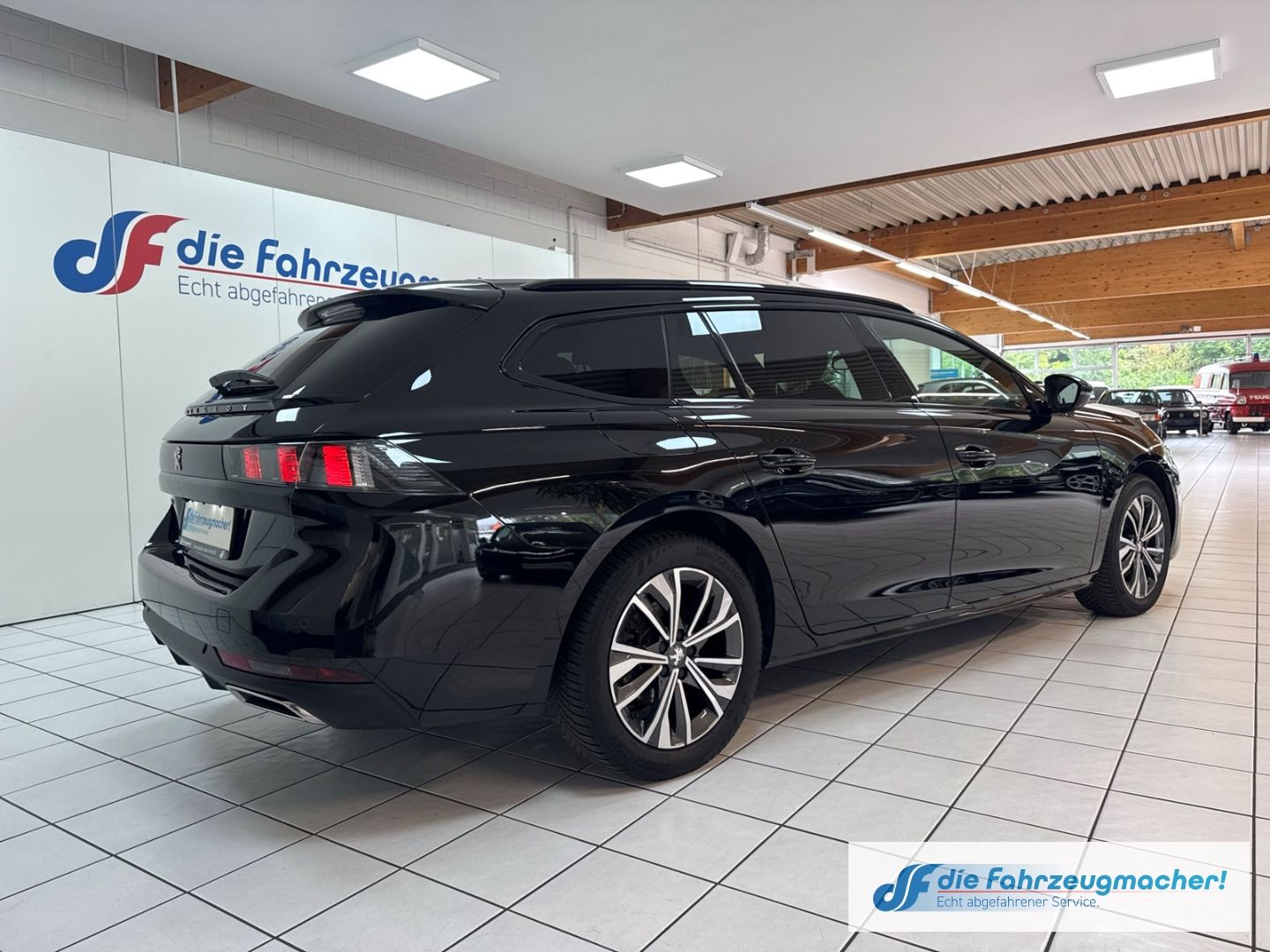 Fahrzeugabbildung Peugeot 508 SW Allure Pack 1.5 BlueHDi 130 EU6d Navi ACC