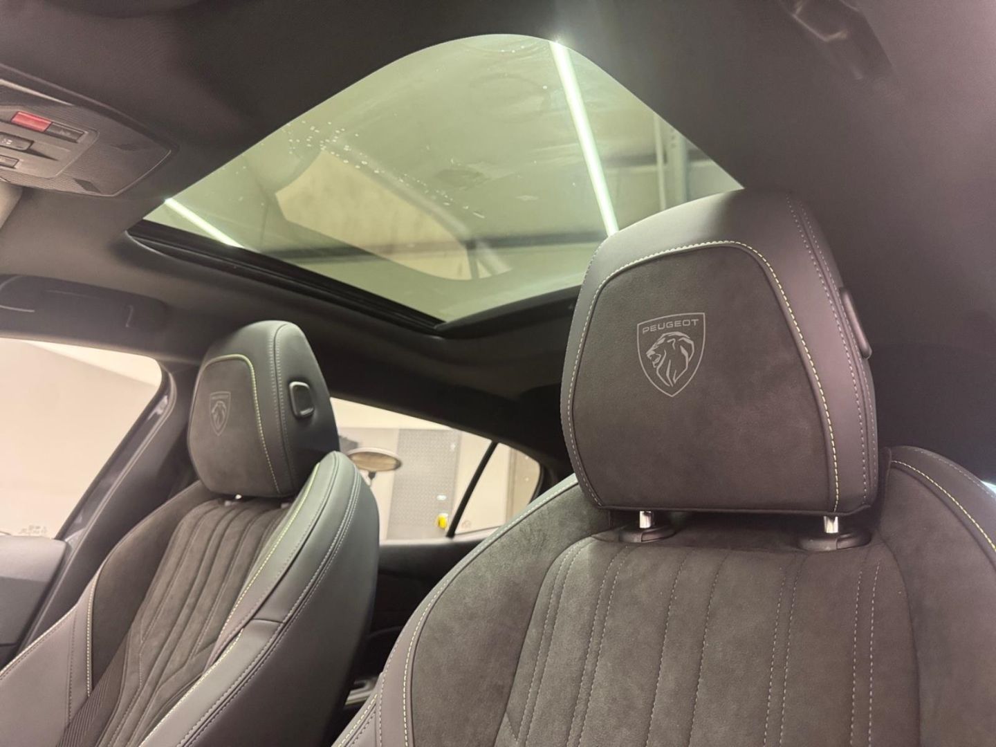 Peugeot 408 - Bild 17