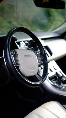 Land Rover Range Rover Sport 3.0 SDV6 Autobiography Dyn...