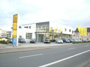 Bild 1 Opel COMBO 110PS BENZIN CARGO KLIMA SMARTPHONESTATION