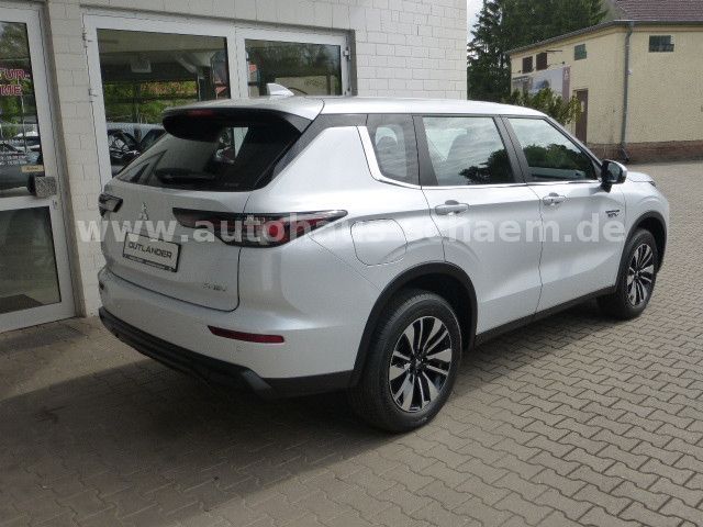 Mitsubishi Outlander - Bild 4