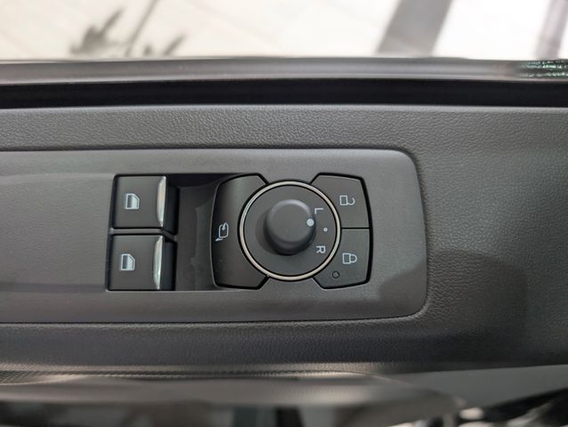 Ford Transit Custom Trail 2,0l Allrad Automatik!