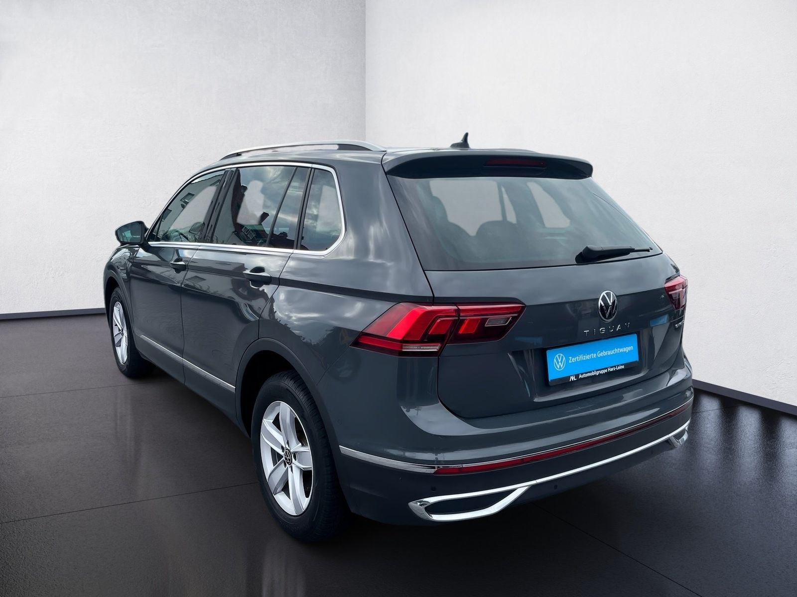 Volkswagen Tiguan ELEGANCE eHYBRID DSG AHK ALU 18 RÜCKFAHRK foto 4