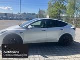 Tesla Model Y Rear-Wheel Drive - Tesla Model Y Gebrauchtwagen in Berlin