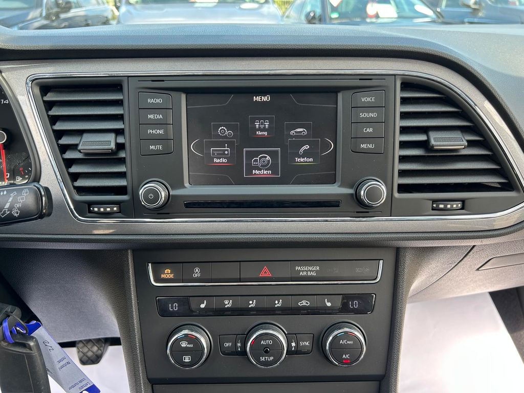 Car Image 29
