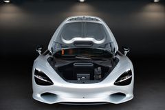 MCLAREN 750S - B&W Lift Elite Paint Carbon Interior 360°