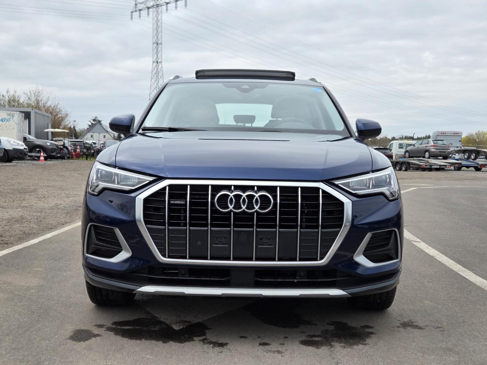 Audi Q3 40 TDI quattro S tronic Pano Leder