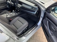 Fahrzeugabbildung BMW 530d Touring xDrive AHK NAVI ACC BIXENON