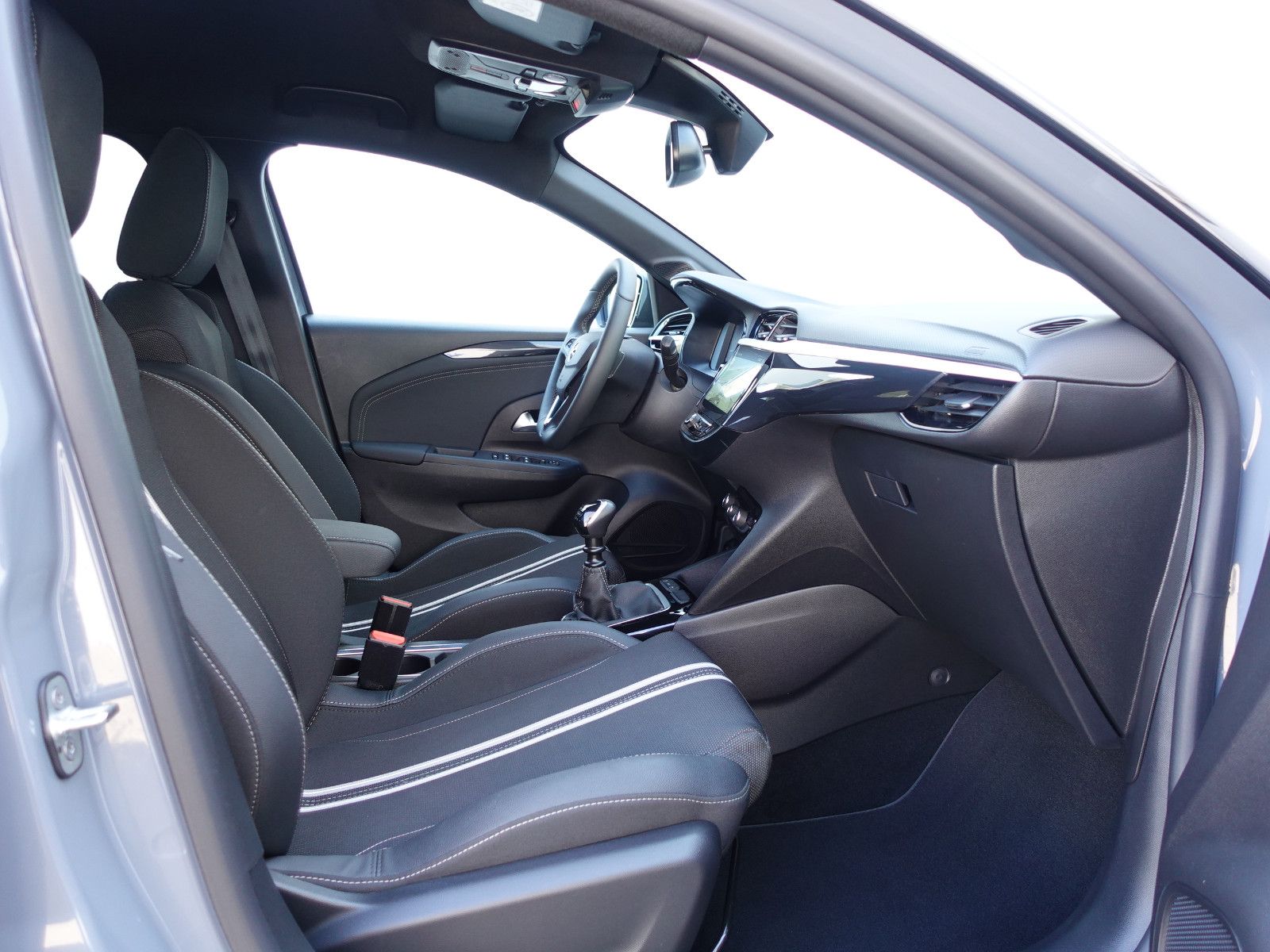 Fahrzeugabbildung Opel Corsa 1.2 Turbo GS Allwetter,Navi,PDC,Kamera,SHZ