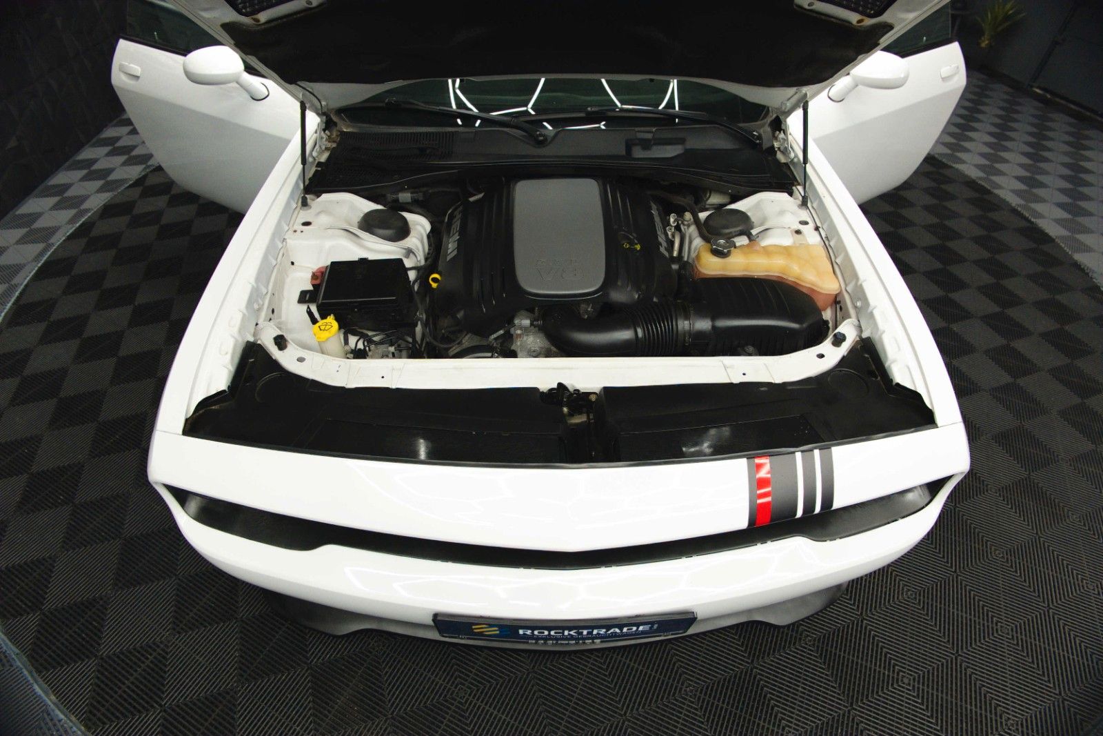 Fahrzeugabbildung Dodge Challenger 5.7 V8 R/T SRT Style *LED*20 Zoll*