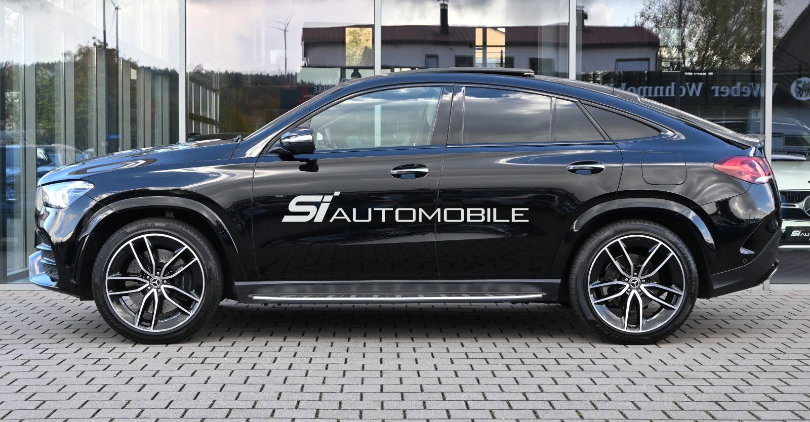 Fahrzeugabbildung Mercedes-Benz GLE 350 e 4M AMG °NIGHT°UVP 114.925€°8x22"°VOLL