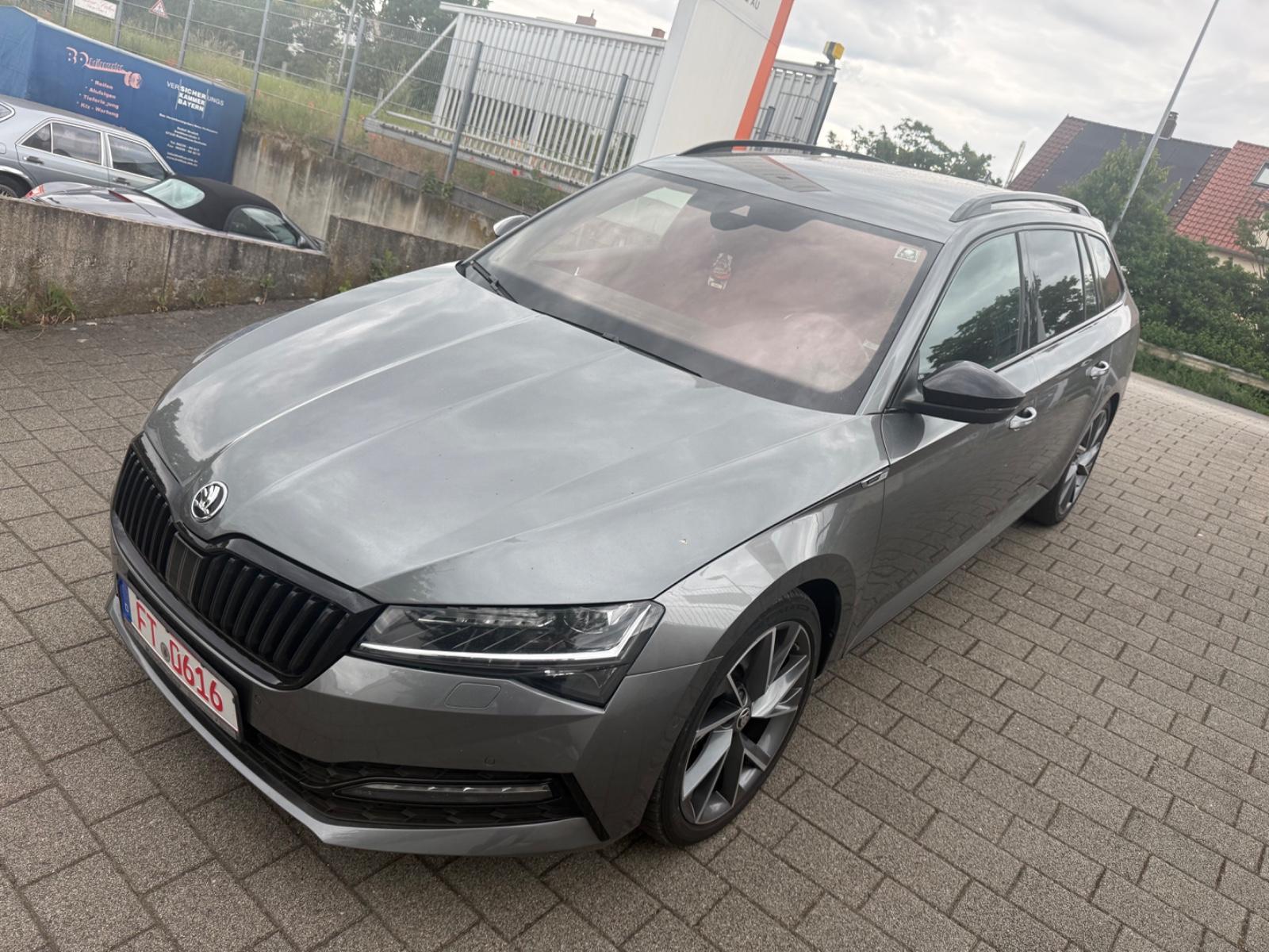 Skoda Superb Combi Sportline 4x4 360/ACC/Standheizung