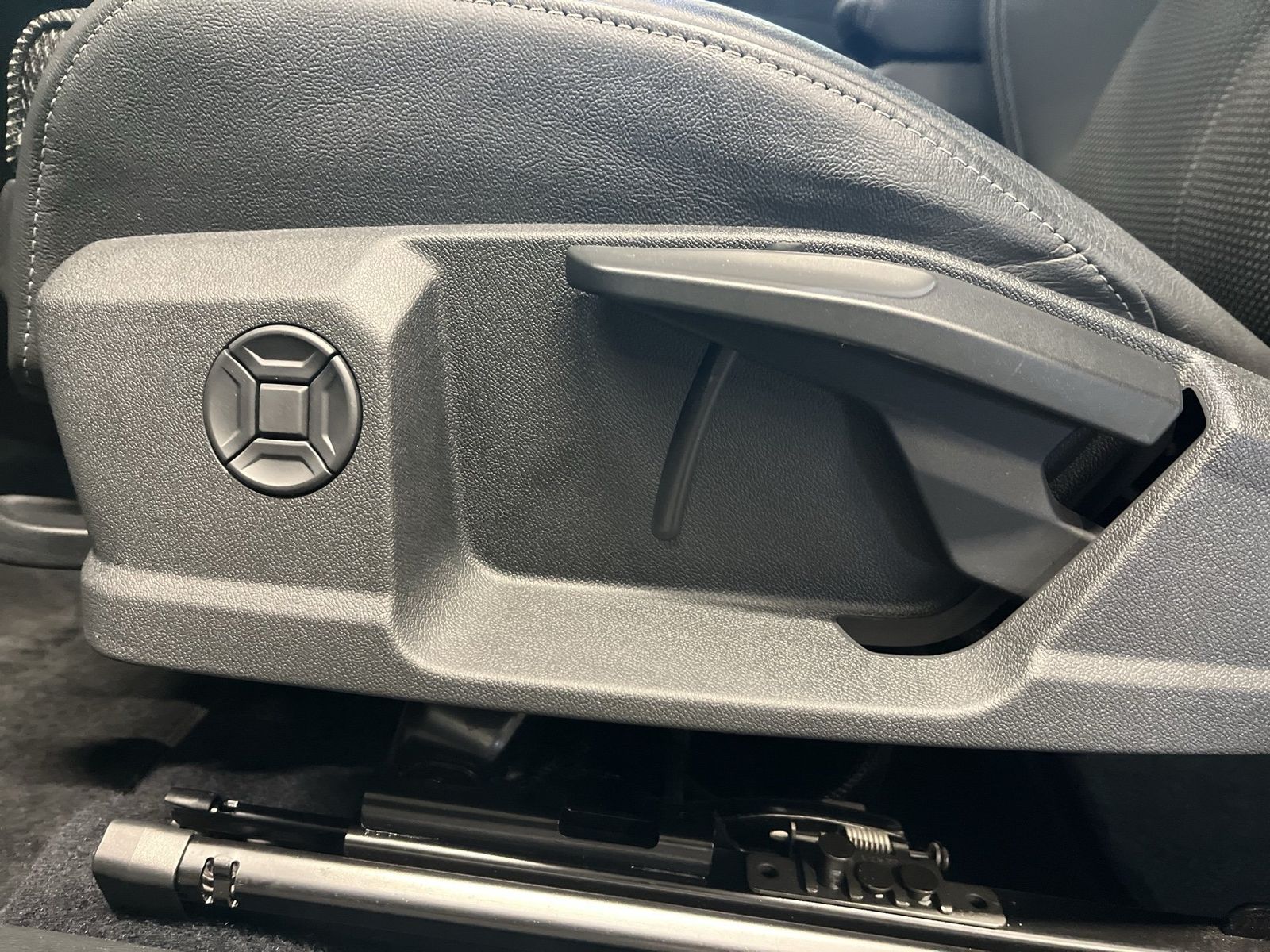Audi Q4 e-tron - Bild 15