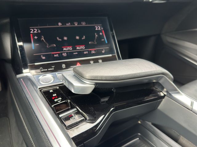 e-tron Sportback 55 quattro S line B&O PANO 360°