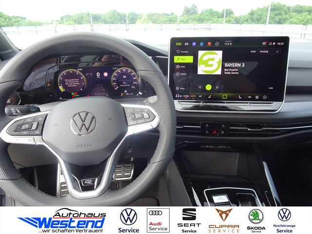 Fahrzeugabbildung Volkswagen Golf Var. R-Line 1.5l TSI 110kW DSG LED Navi