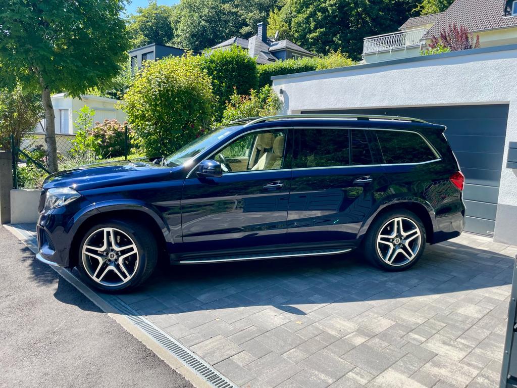 Mercedes-Benz GLS 500