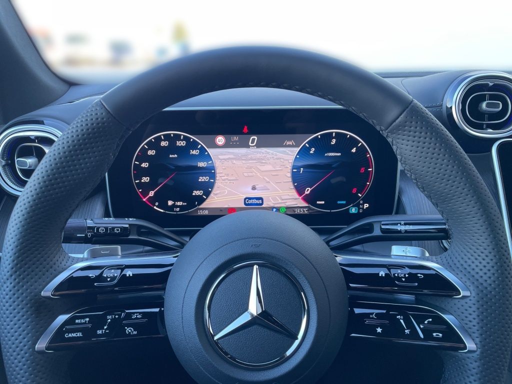 Fahrzeugabbildung Mercedes-Benz GLC 220 d 4MATIC +AMG+SOUND+PARK-PAKET+MEMORY+WI
