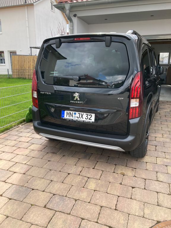 Image of Peugeot Rifter