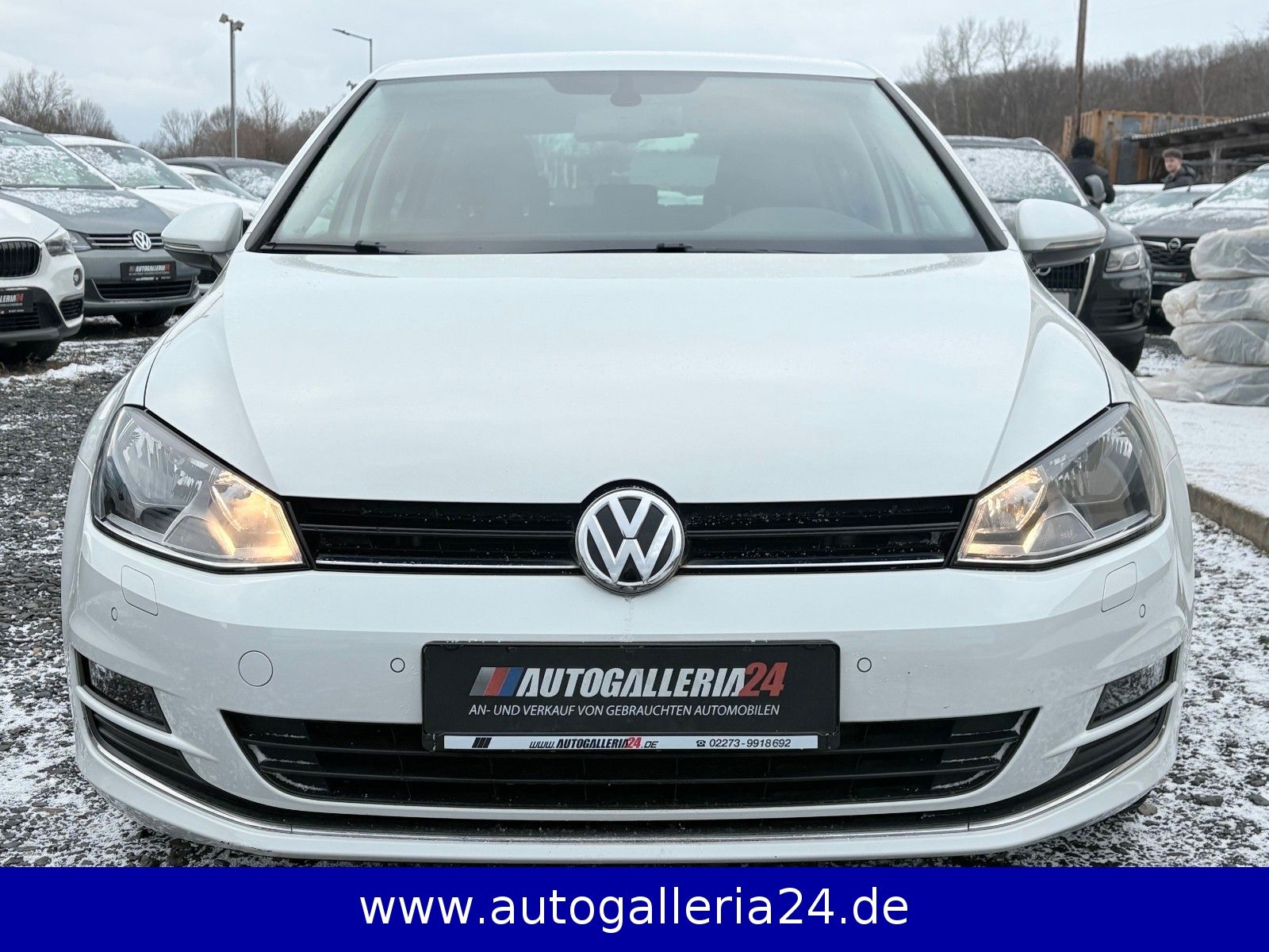 Fahrzeugabbildung Volkswagen Golf VII 2.0TDI Lim. LOUNGE Navi Klima PDC SPORT