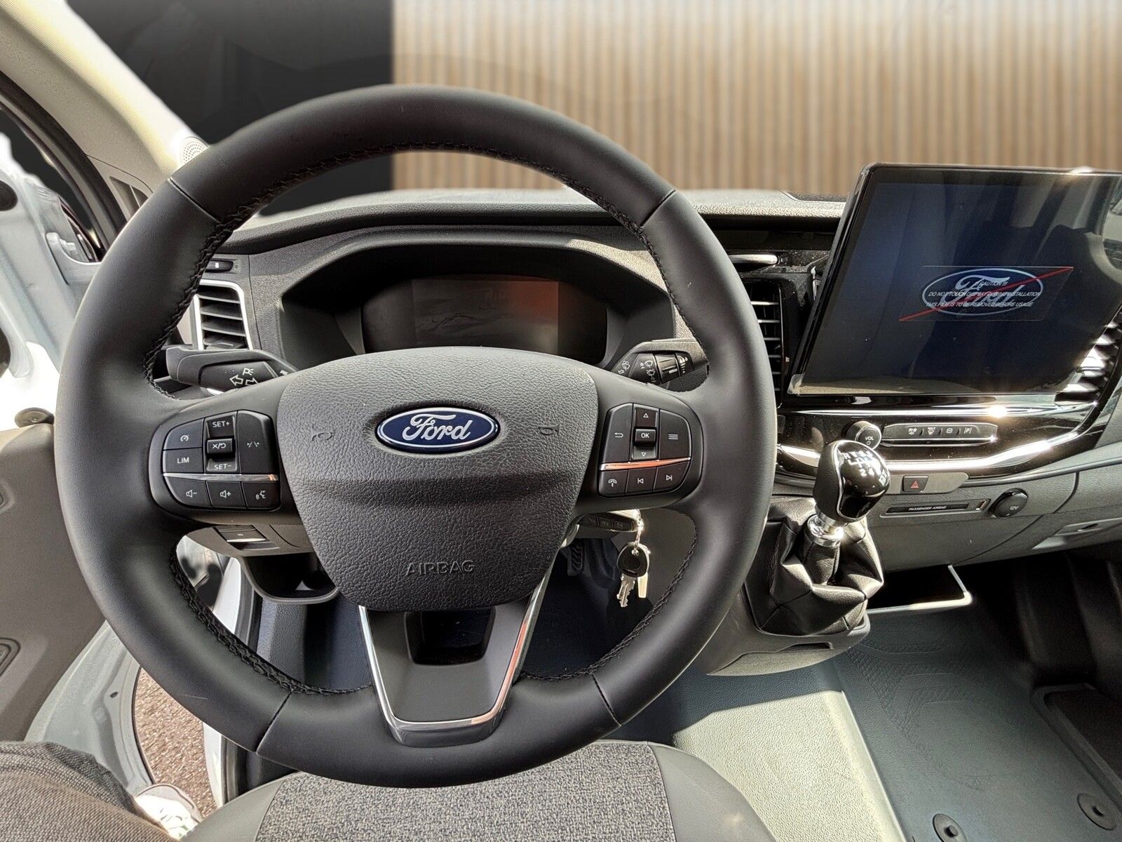 Fahrzeugabbildung Etrusco T Ford 7.3 SCF Klimaauto., Solaranlage, Hubbett