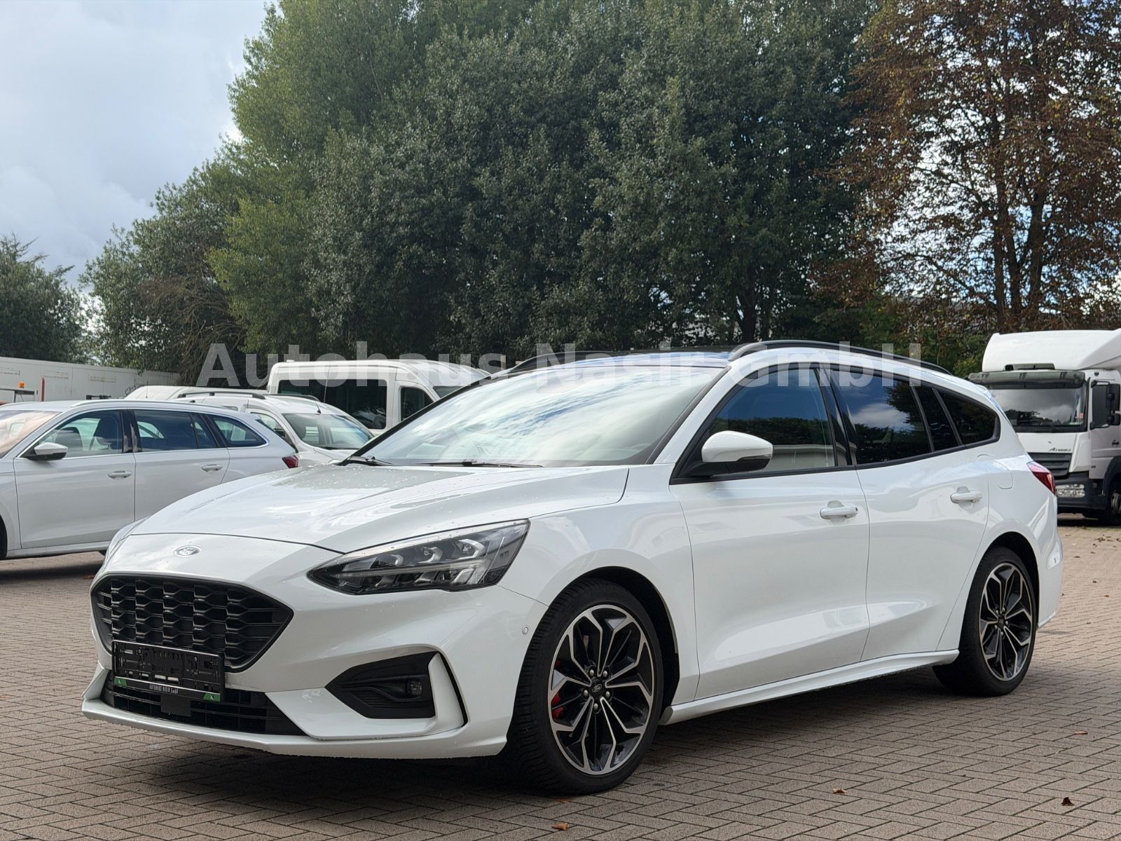 Ford Focus Turnier 2.0 TDI ST-Line X/LED/ACC/PANO/B&O