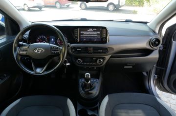 Fahrzeugabbildung Hyundai i10 Trend #81TKM #Tüv Neu #1.Hand