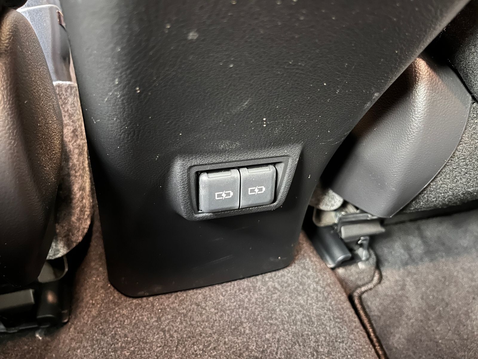 Fahrzeugabbildung Lexus UX 250 h Style Edition RFK Full Link LED AHK