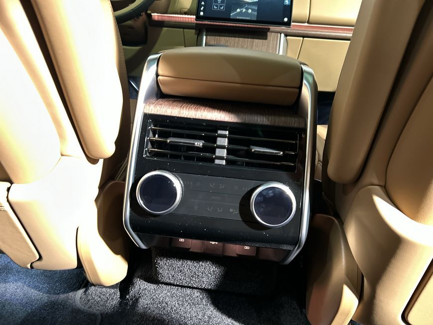 Land Rover Range Rover P460e Hybrid HSE foto 17