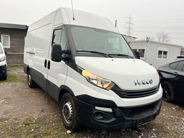 Iveco Daily Kasten HKa 35 S ... V Radstand 3520 L