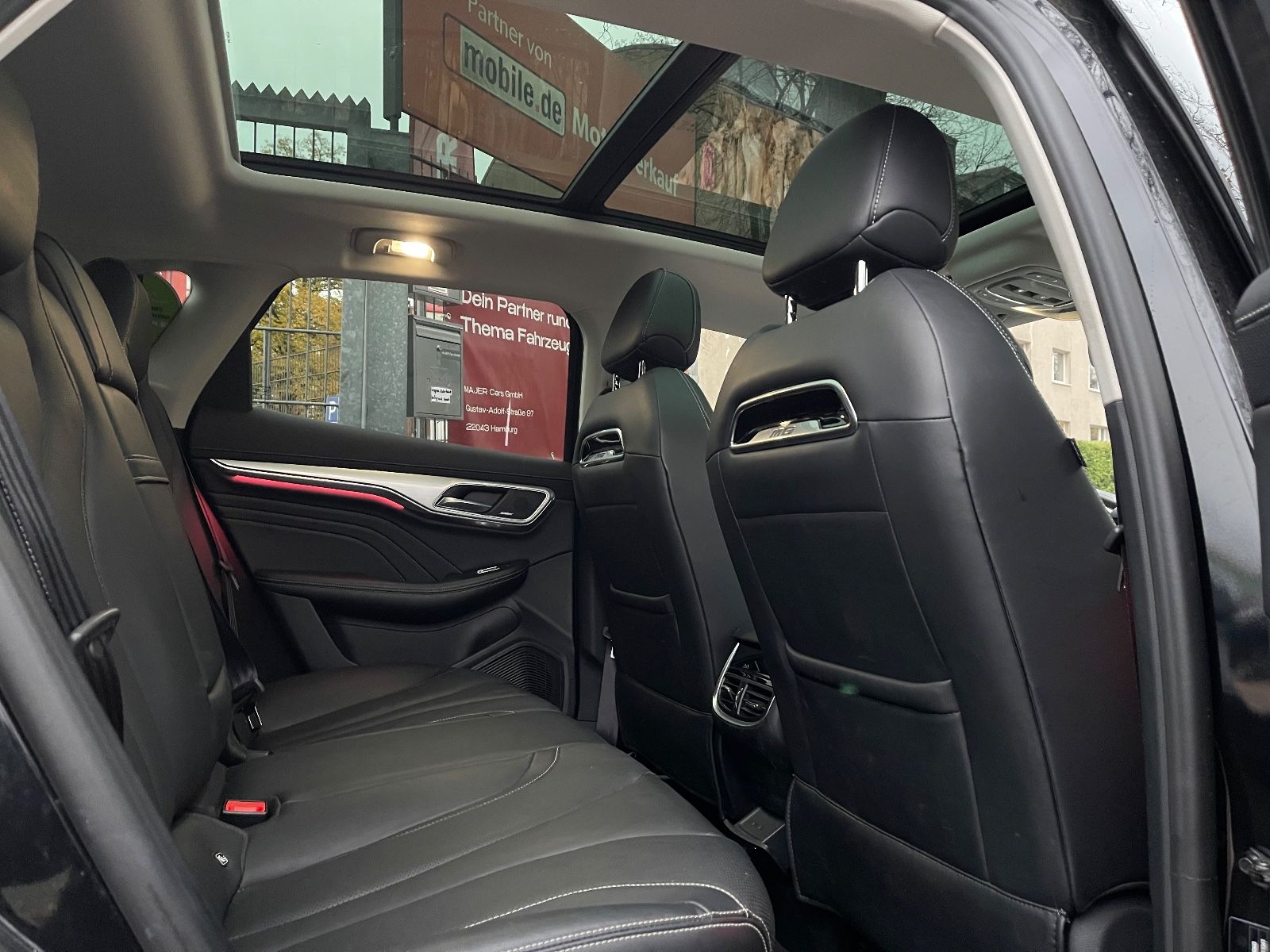 Fahrzeugabbildung MG Marvel R Performance*BOSE*PANO*LEDER*MEMO*LED