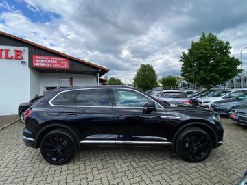 Volkswagen Touareg - 4