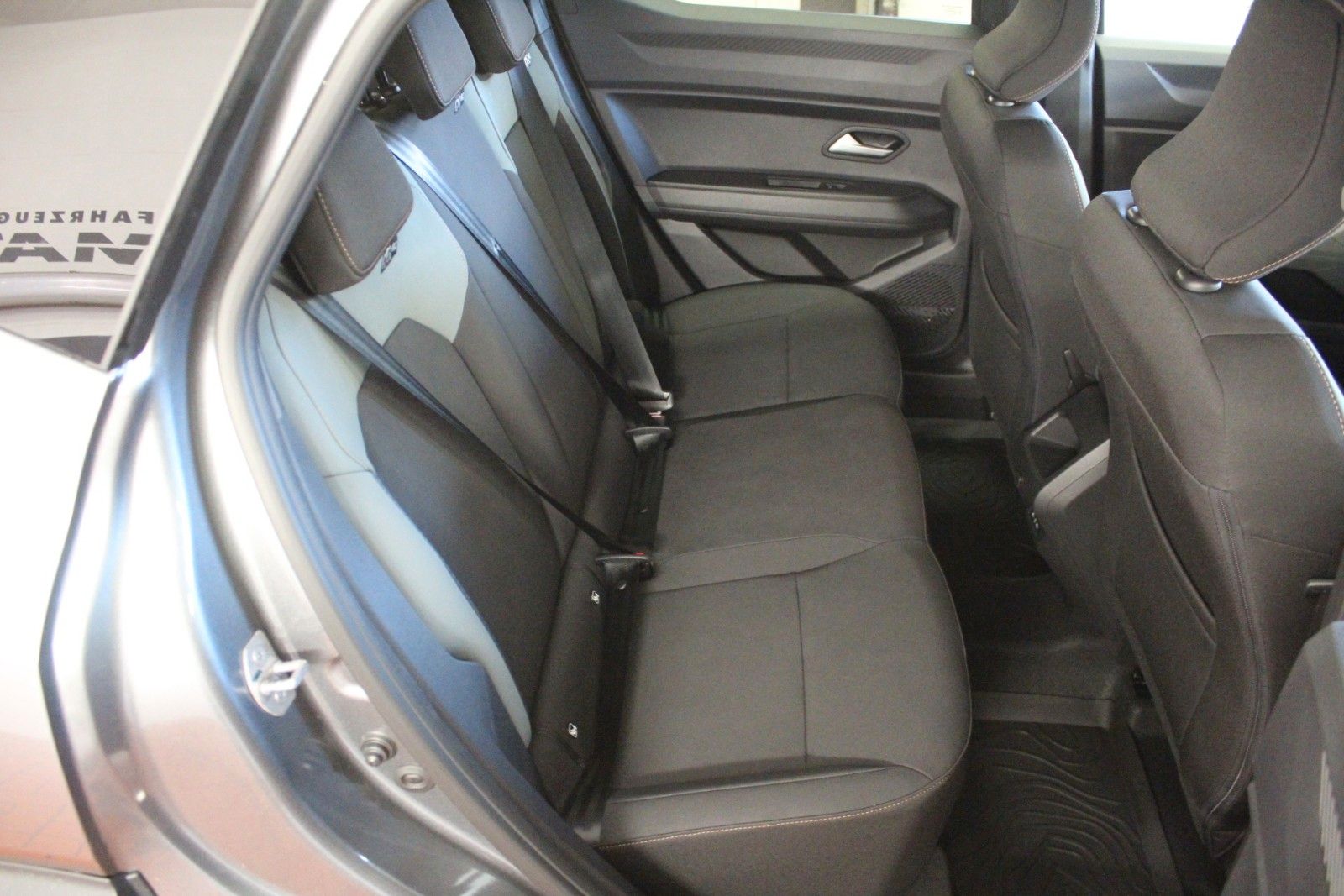 Fahrzeugabbildung Dacia Duster Eco-G 120 Extreme LPG*Automatik *