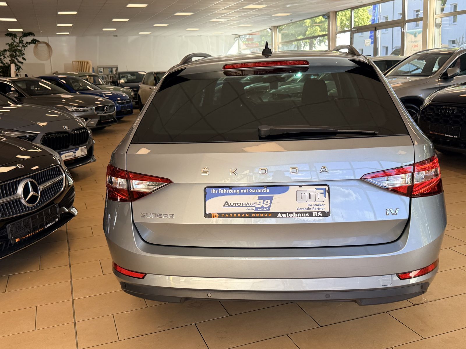 Skoda Superb Ambition iV ACC Pano DCC Navi DSG 1.Hand foto 5