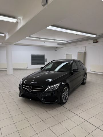 MERCEDES-BENZ C 400 4MATIC T AMG Line Autom. AMG Line Voll**