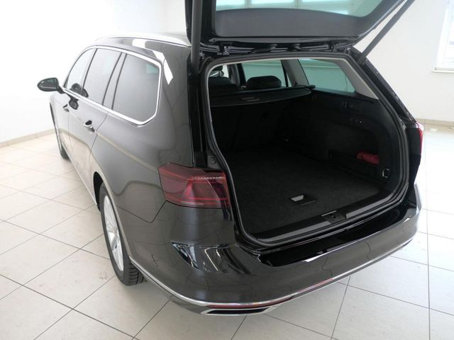 Passat Variant 2.0 TDI DSG Elegance Bluetooth