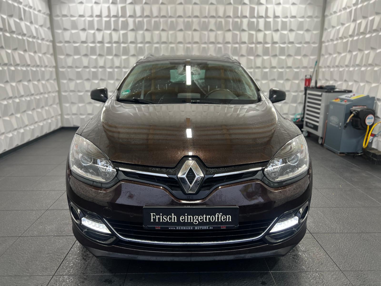 Renault Megane 2015 — interior