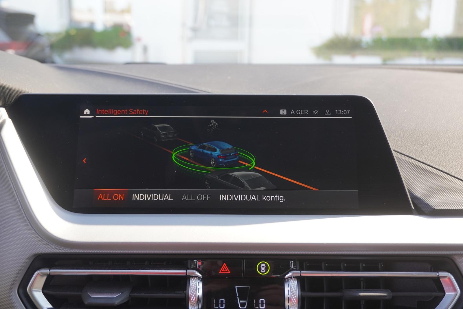 BMW 1 Series i Advantage Aut. LED Navi Kamera Sitzheizung, миниатюра 30