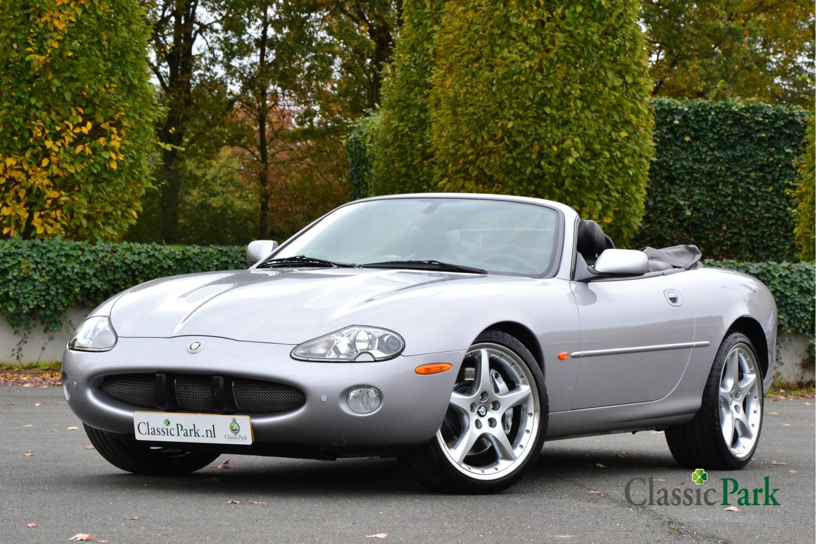 Jaguar XKR 4.0 V8 Silverstone convertible