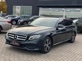 Mercedes-Benz E 250 T 9G-TRONIC"AVANTGARDE"KAMERA"NAVI"LED" - gebrauchte Mercedes-Benz E 250 aus dem Jahr 2017