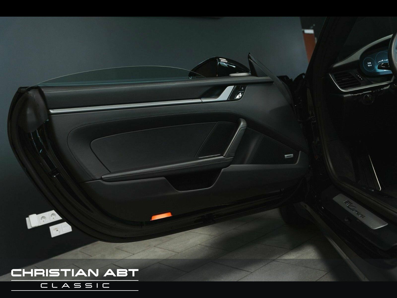 Fahrzeugabbildung Porsche Carrera Sitzbelüftung * 360 Grad * Sport Chrono