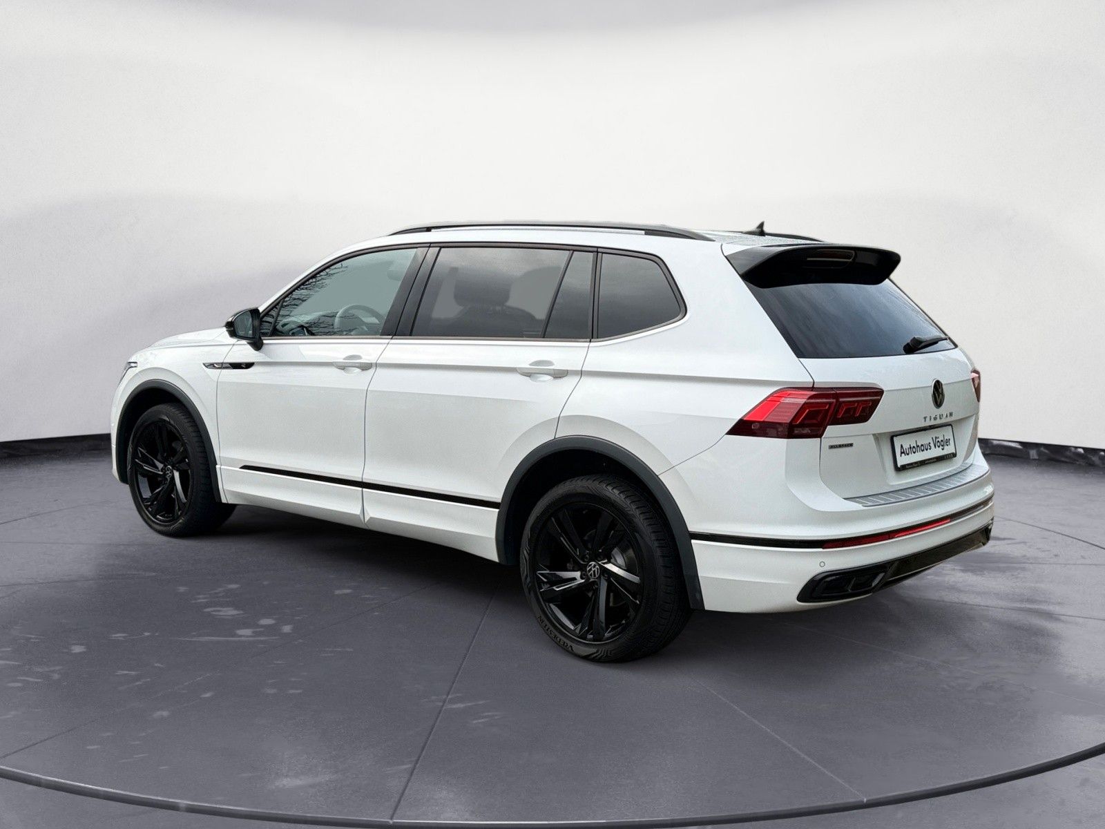 Tiguan Allspace R-Line