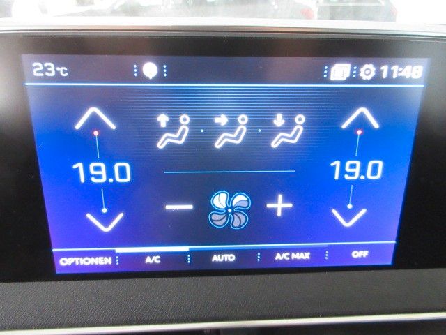 Fahrzeugabbildung Peugeot 5008 Active 1.2T NAVI/LED/PDC/TEMPOMAT/DAB/ALU