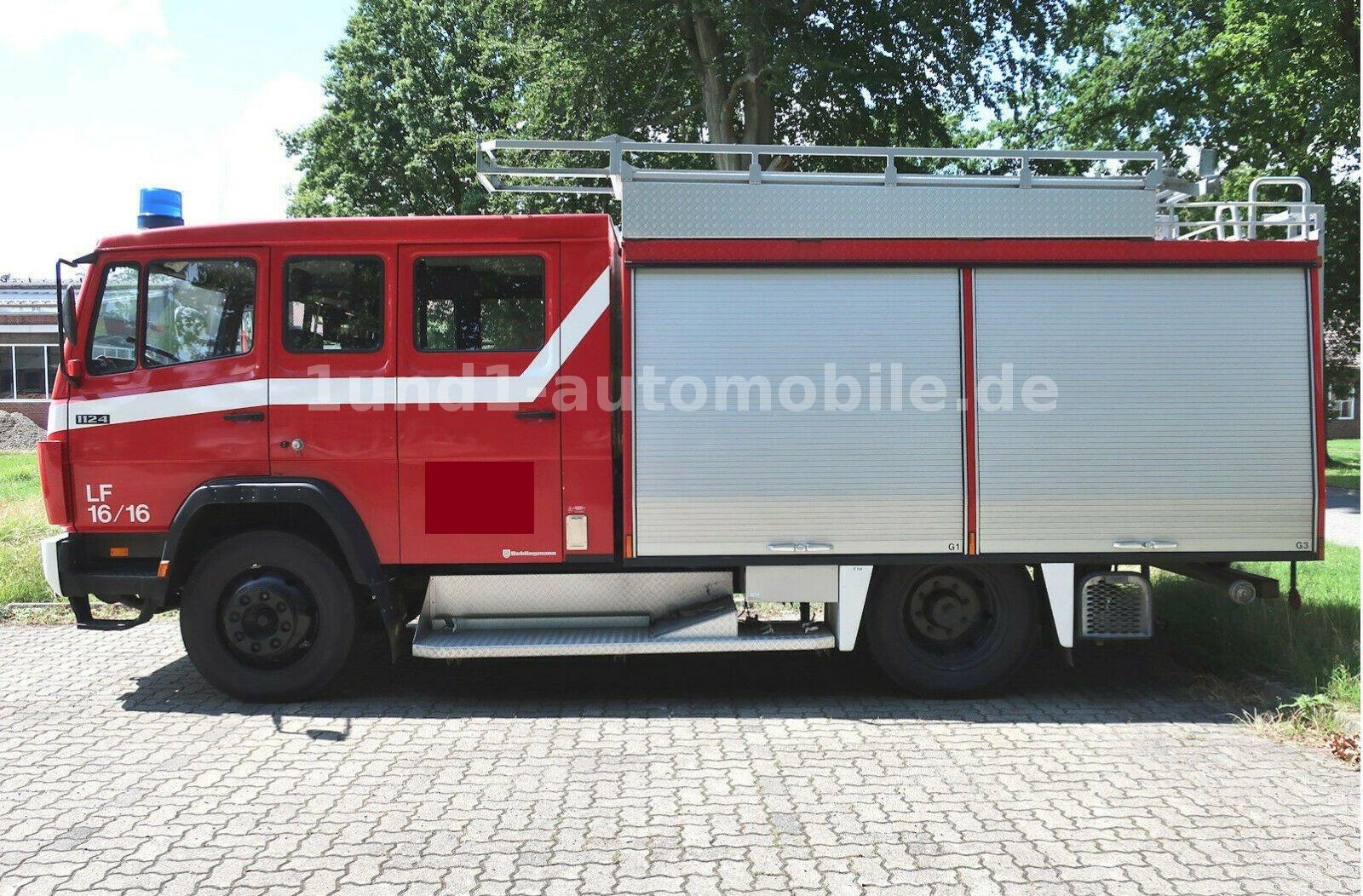 Mercedes-Benz 1124 F Feuerwehr LF 16/16 Pumpe Tank Haspel